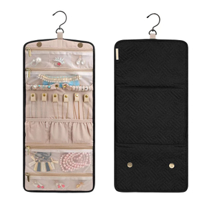 Convenient Large Capacity Hanging Jewelry Storage Bag